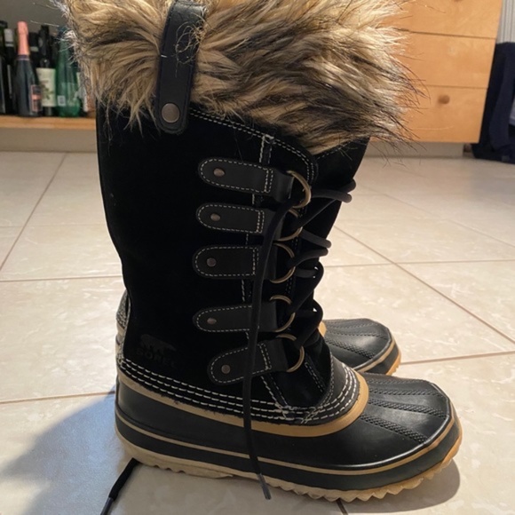 Sorel Joan of Arctic Boot - Picture 2 of 3